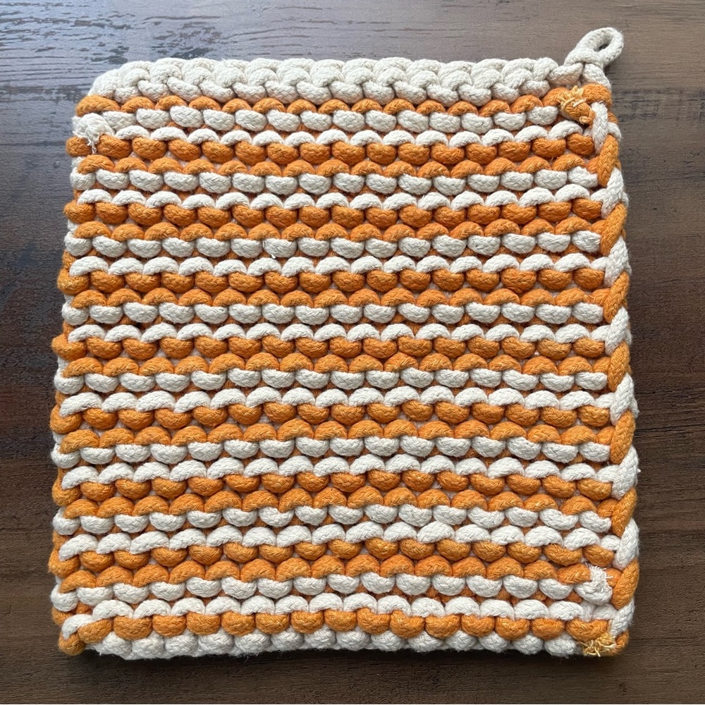 Vintage Handwoven Retro Placemats and Crochet Pot Holder Set - Picture 6 of 6